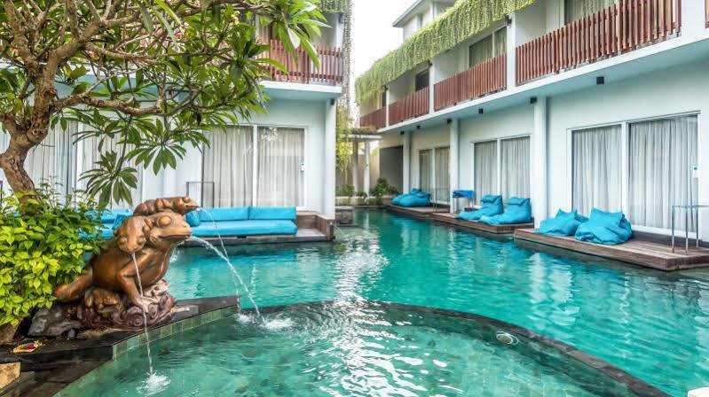 Zen Rooms Legian Corner Кута Экстерьер фото